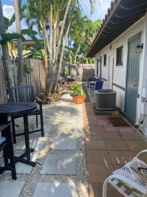 Only Two Blocks To Sand! 1St Floor Beach Hacienda Pompano Beach Exteriér fotografie